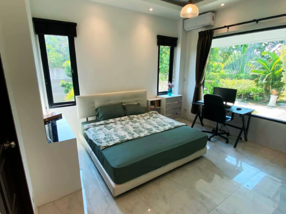 2 Bedroom Single Family Home @ Beautiful house in lush garden