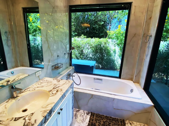 2 Bedroom Villa @ Villa with large plot in Ban Phe